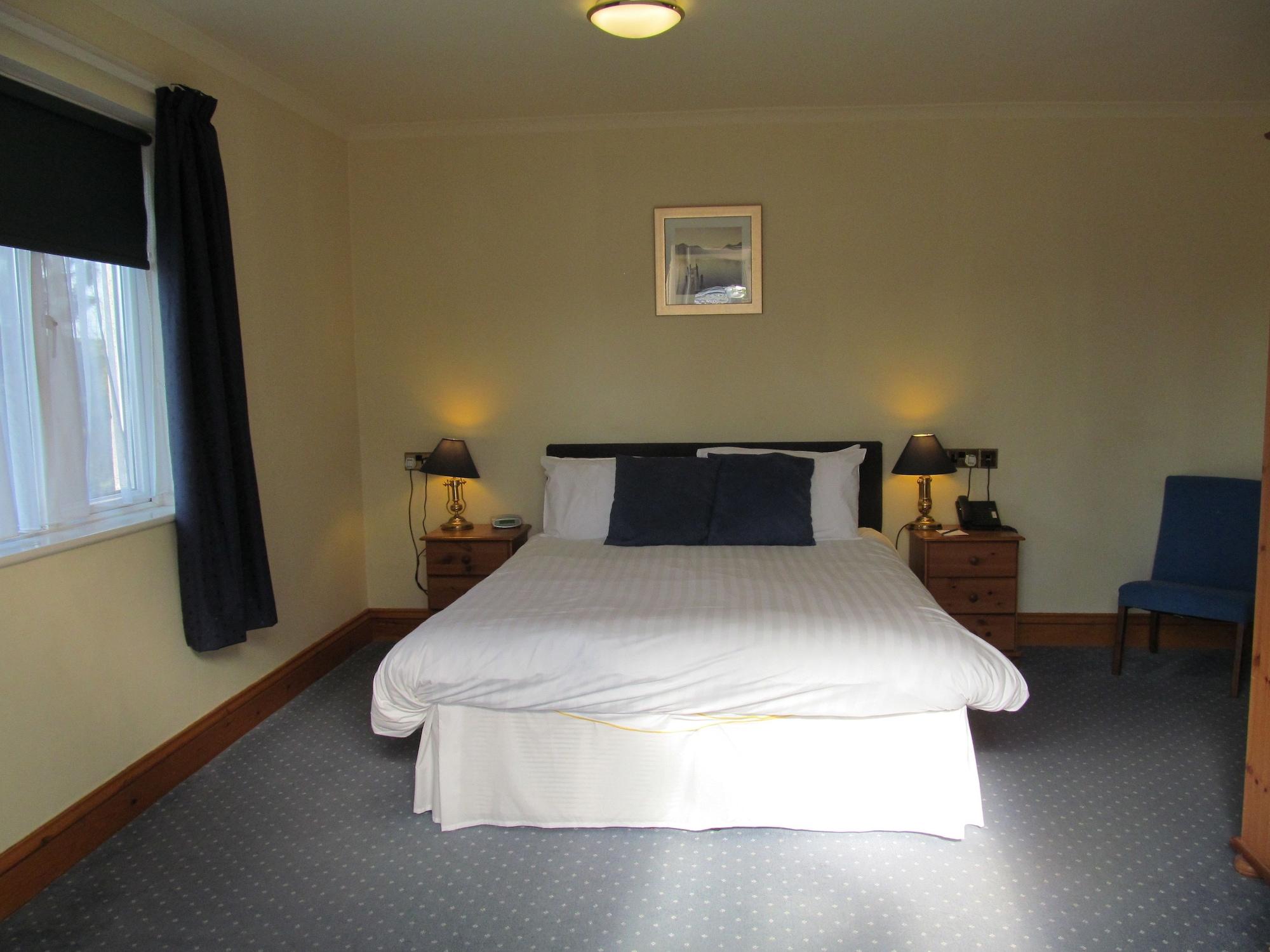 The Shrubbery Hotel, อิลมินสเตอร์ ภายนอก รูปภาพ