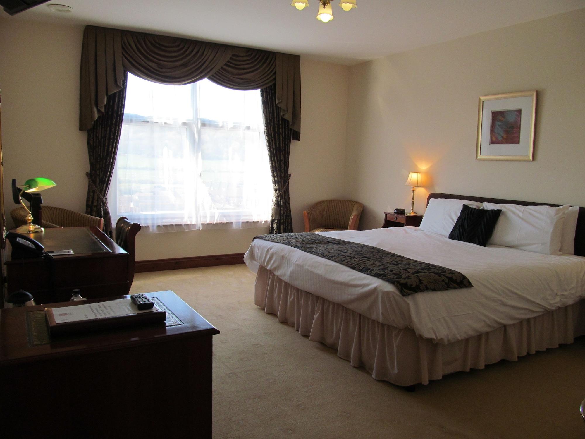 The Shrubbery Hotel, อิลมินสเตอร์ ภายนอก รูปภาพ
