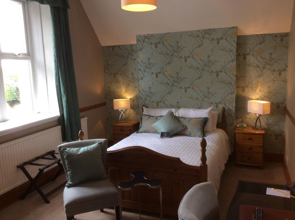 The Shrubbery Hotel, อิลมินสเตอร์ ภายนอก รูปภาพ